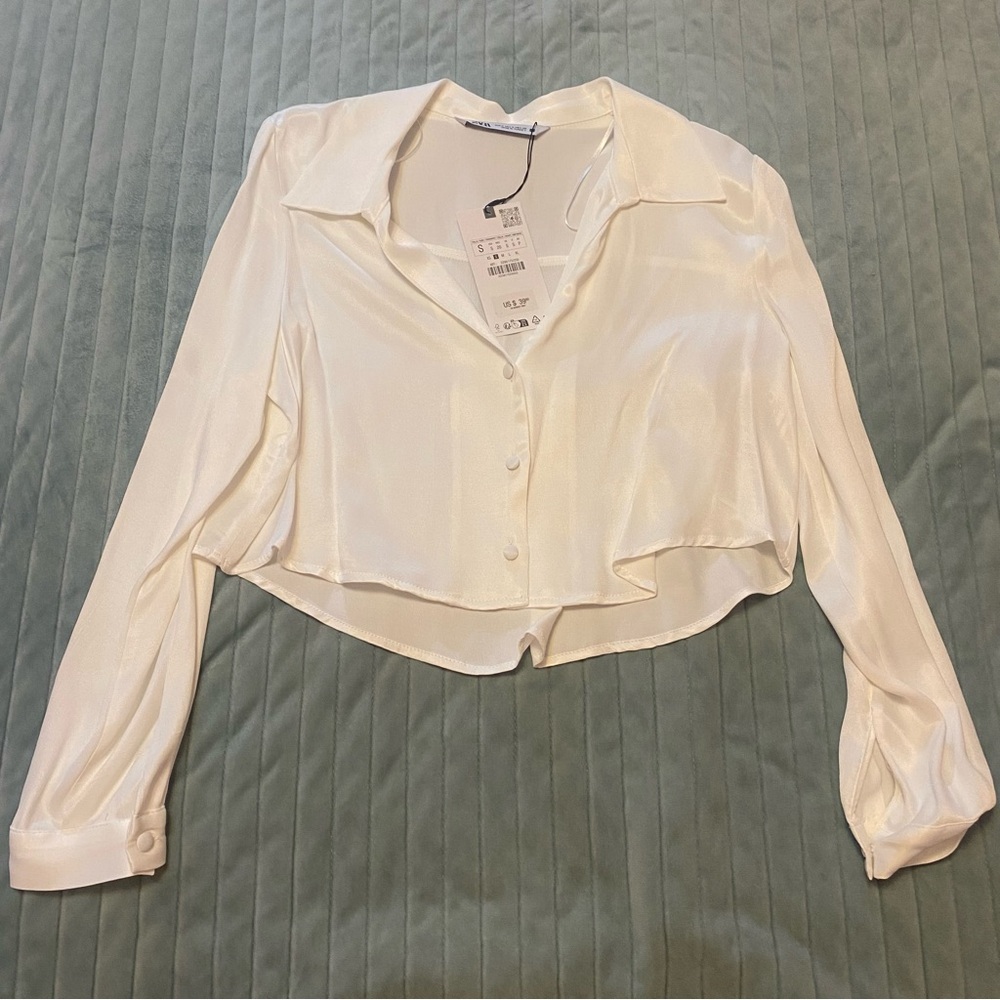 Nwt Zara Button Up - image 1